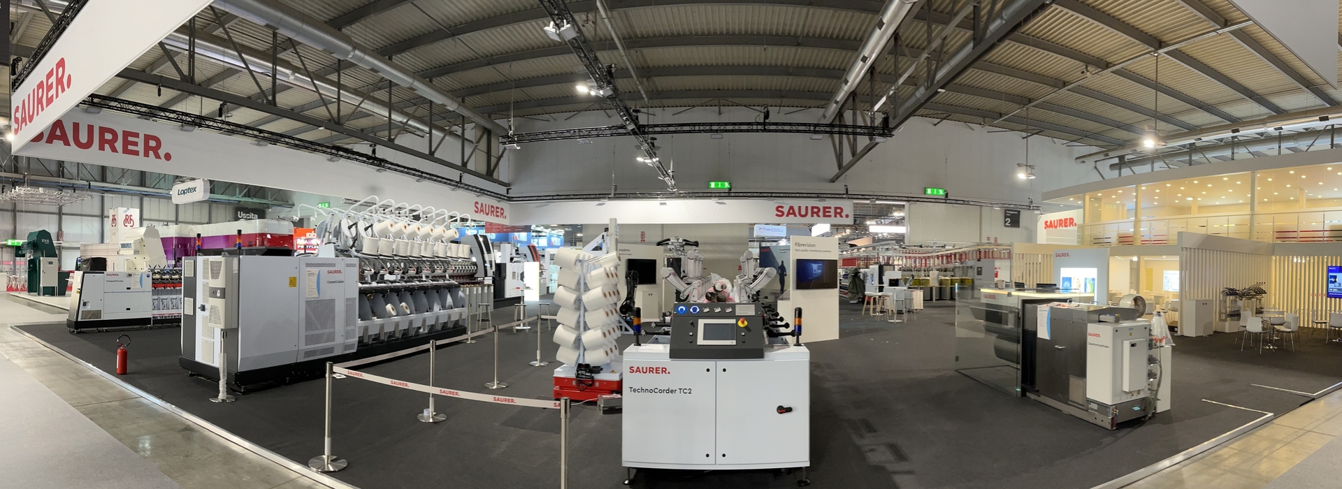 03 Booth side twisting and Texparts