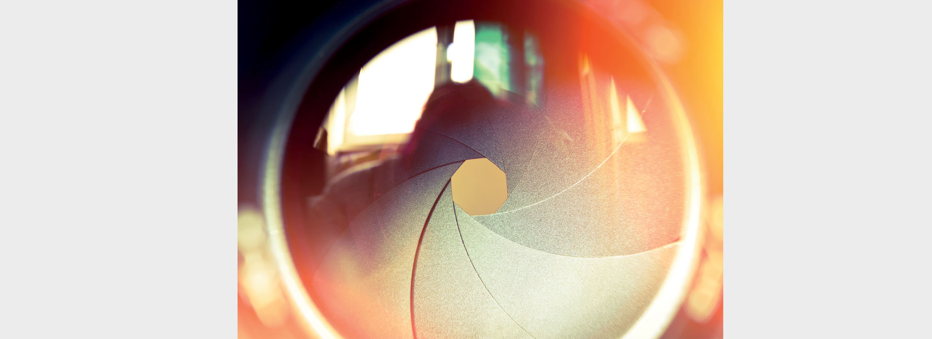 Camera shutter apperture