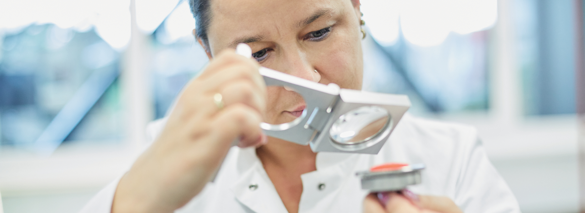 Saurer Laboratory Klaudia Melina Flores_Header