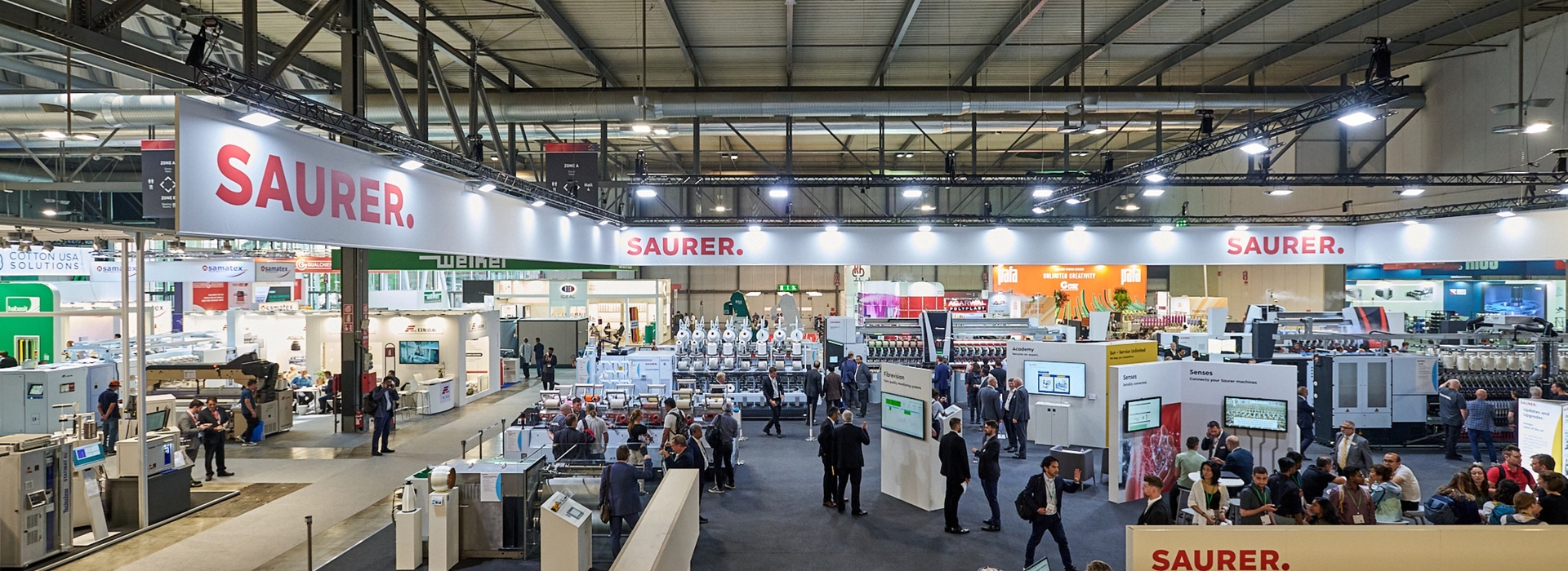 33 Booth from lounge